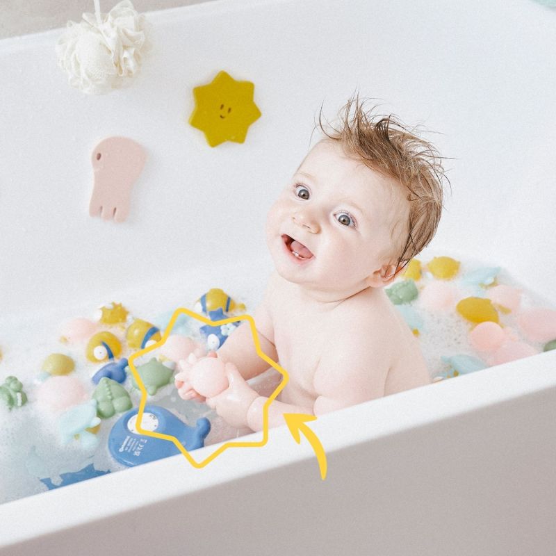 Jouets de bain Rigolo Spash (8 pièces) Badabulle Ambiance 4