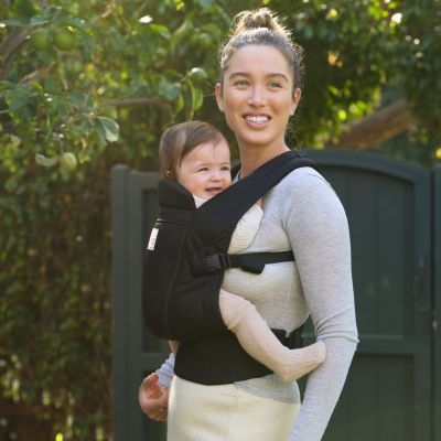 Porte bébé Omni Lite Mesh Onyx Black