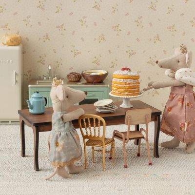 Longue table à manger Souris