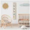 Toise en bois Collection 5 Dinos personnalisable Charlie et Suzie Ambiance 3