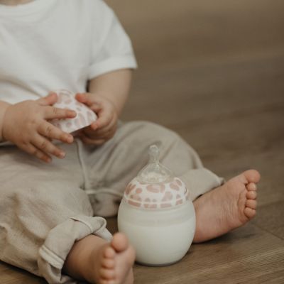 Biberon anti-colique en silicone Graouu Pink (240 ml)