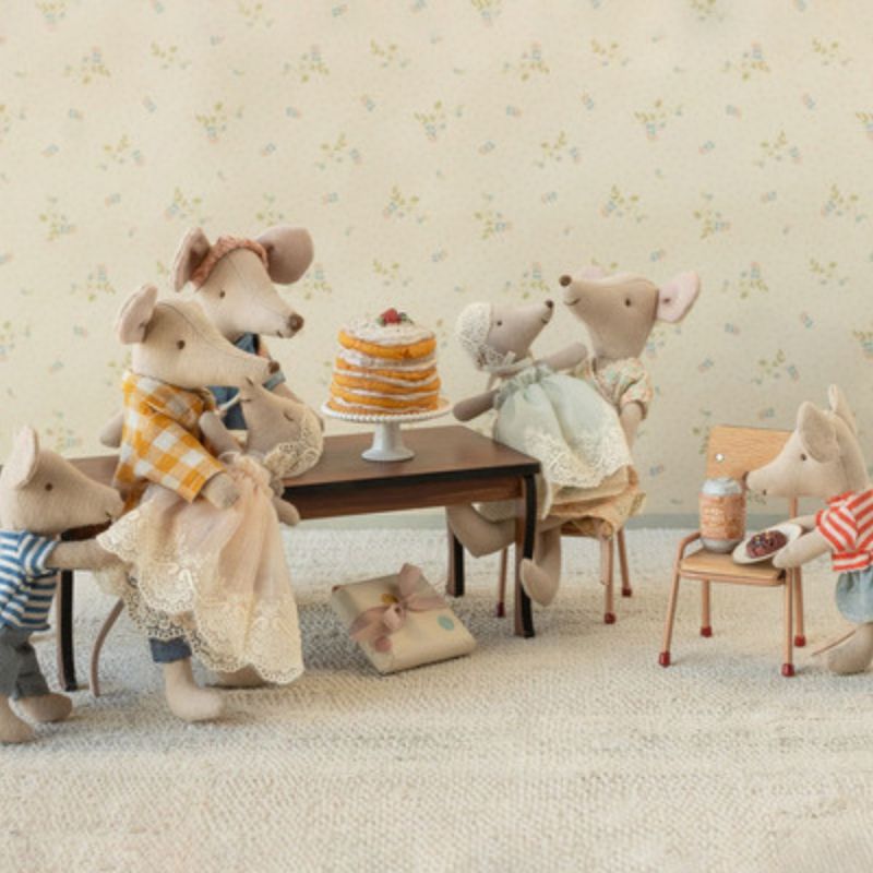 Bébé souris en robe Poudre Maileg Ambiance 2