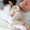 Coussin de grossesse Buddy risotto taupe Doomoo Ambiance 7