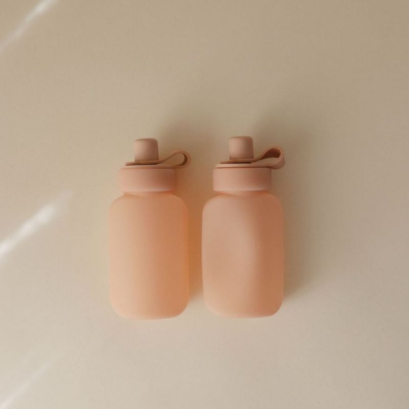 Lot de 2 gourdes alimentaires Blush (2 x 150 ml) Mushie Ambiance 3