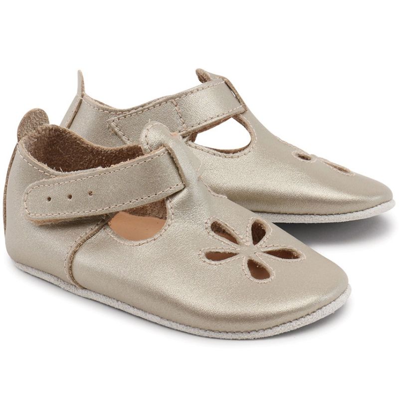 Chaussons en cuir fleur dorés (3-9 mois) Bobux