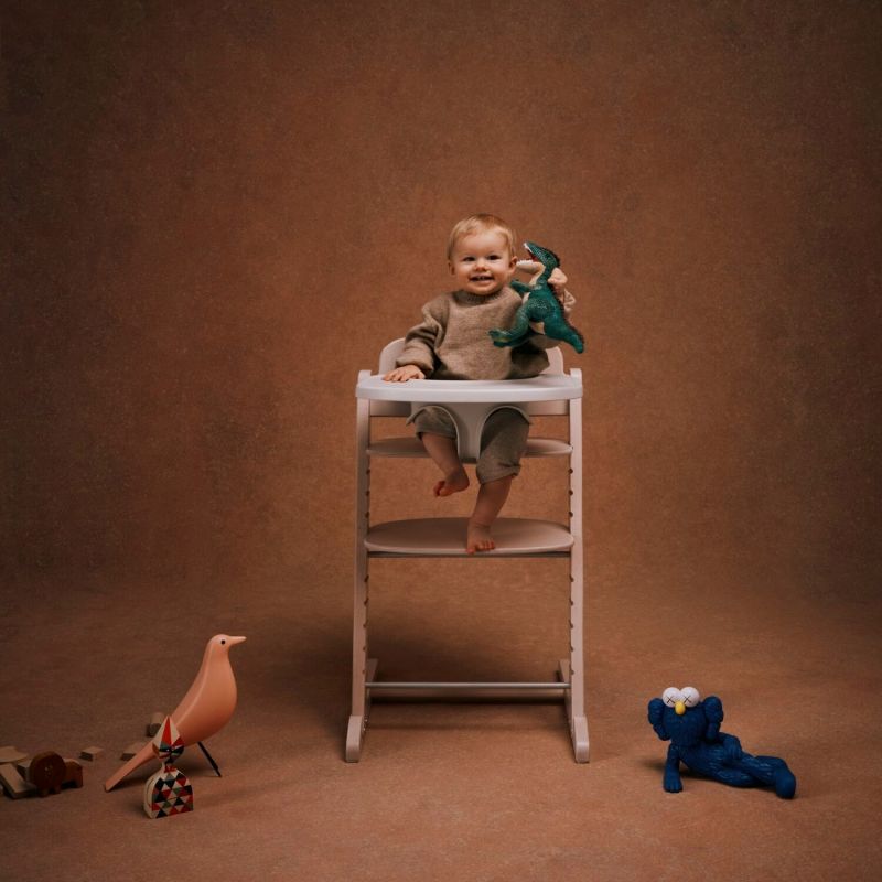 Chaise haute évolutive IRIS 3-en-1 Stunning Black Cybex Ambiance 7