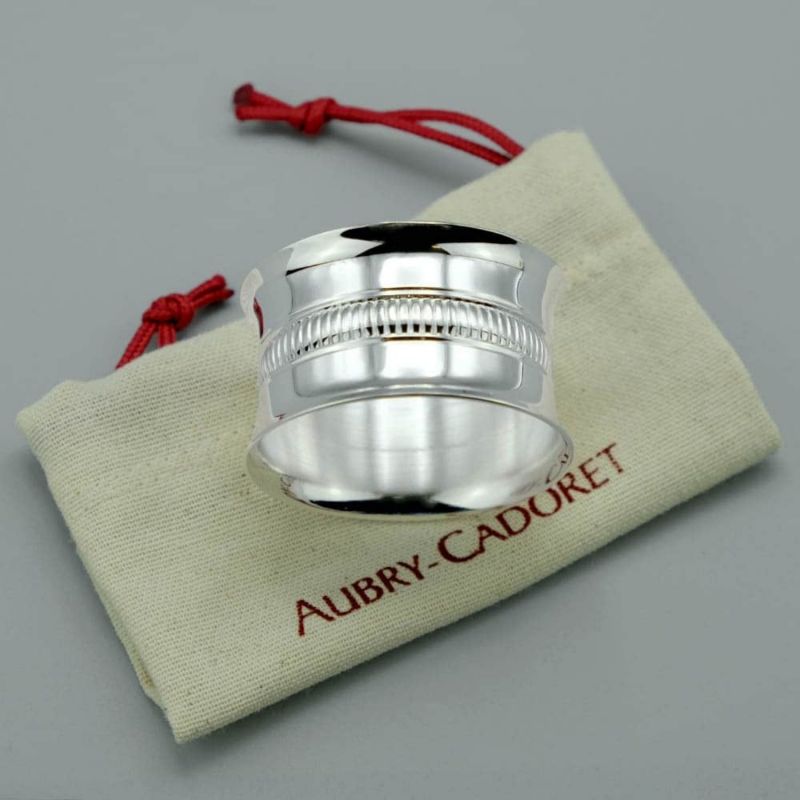 Rond de serviette Godrons personnalisable (métal argenté) Aubry-Cadoret Ambiance 5