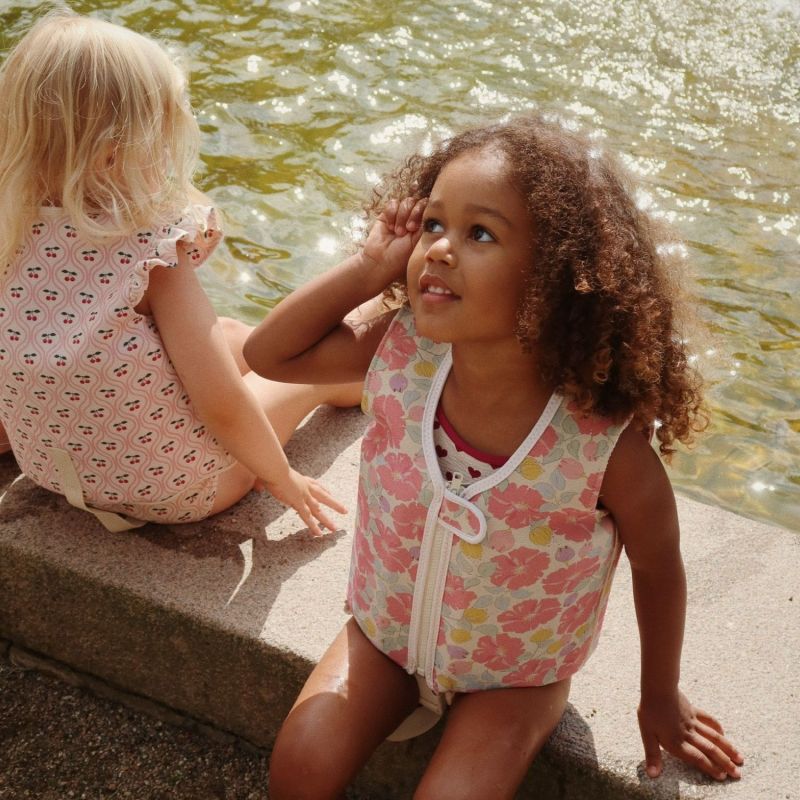 Gilet de natation Avery Fleur anglaise (2-3 ans) Konges Slojd Ambiance 2