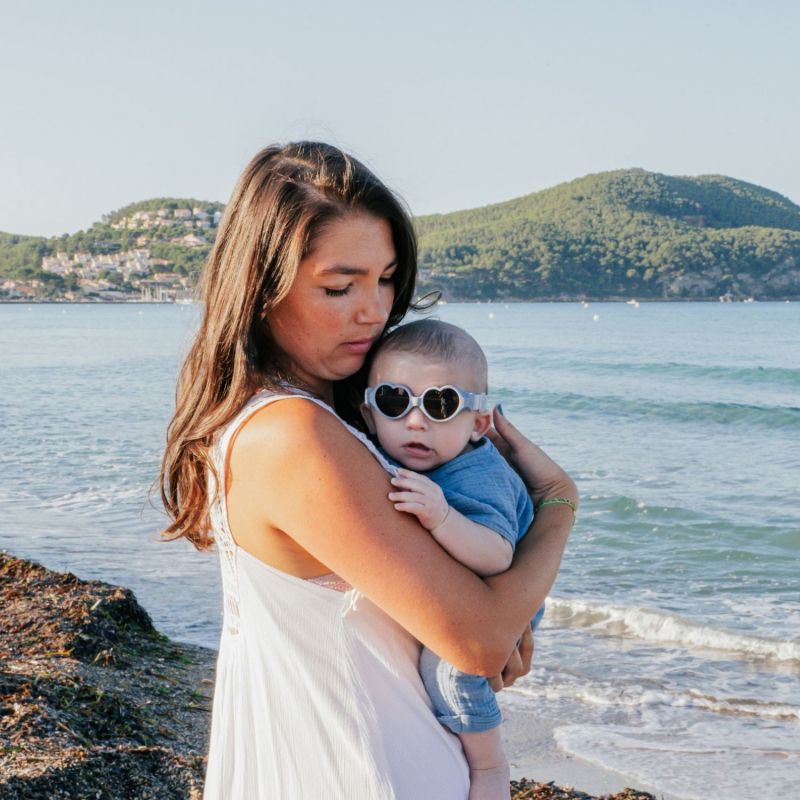 Lunettes de soleil bandeau Baby Coeur Galet (0-9 mois) Béaba Ambiance 5