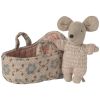 Bébé souris dans la nacelle Rose Maileg Produit 2