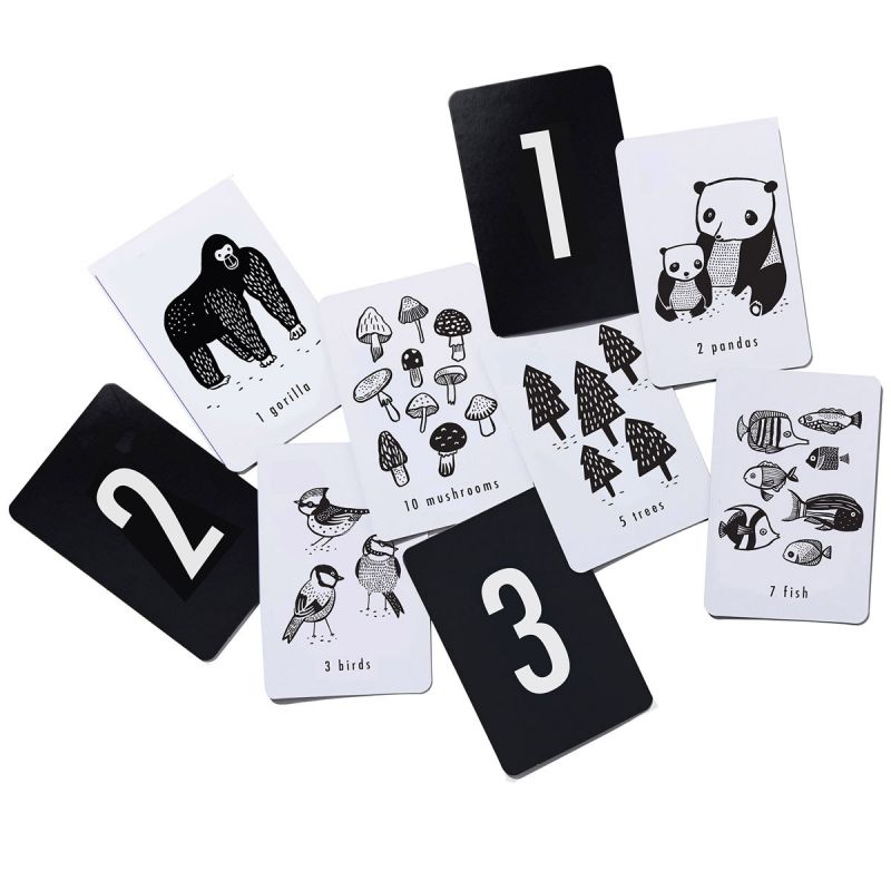 Cartes imagier pour bébé en anglais Chiffres nature Wee Gallery