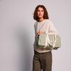 Sac à langer Charlie Vert Argile Hindbag Ambiance 1