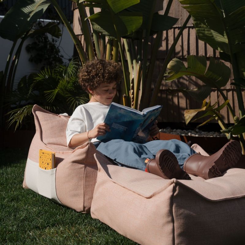 Fauteuil pouf et repose-pieds Seashell Outdoor Wigiwama Ambiance 2