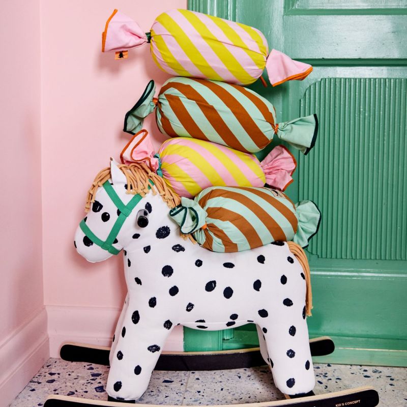 Cheval à bascule Fifi Kid's Concept Ambiance 6