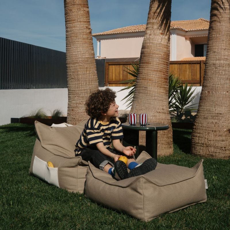 Fauteuil pouf et repose-pieds Dune Outdoor Wigiwama Ambiance 5