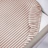 Drap housse pour berceau Praliné Rayures Moka (90x50 cm) Walking Mum Ambiance 2