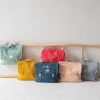 Cartable maternelle 33 cm vert amande (personnalisable) Les Griottes Ambiance 7