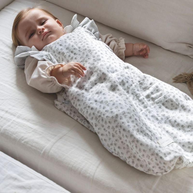 Gigoteuse Été Little Bloom Fleurs Gris TOG 0,5 (1-4 mois) Pasito a pasito Ambiance 5