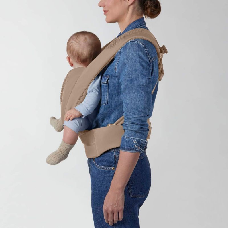 Porte-bébé en mesh 3D Coya Carrier Cozy Beige Cybex Ambiance 4