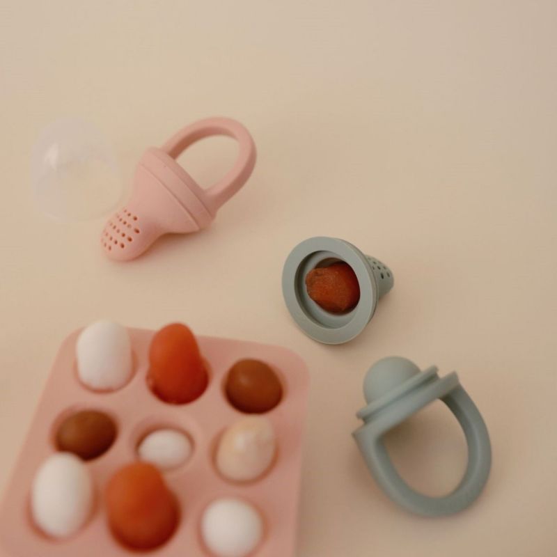 Coffret d'initiation au repas Fresh Food Blush (5 pièces) Mushie Ambiance 3