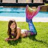 Ensemble 3 pièces queue de sirène Rainbow (taille XS) Kuaki Mermaids Ambiance 2