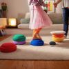Jeu de motricité Spring Special Rainbow Set classic (7 blocs) Stapelstein Ambiance 3