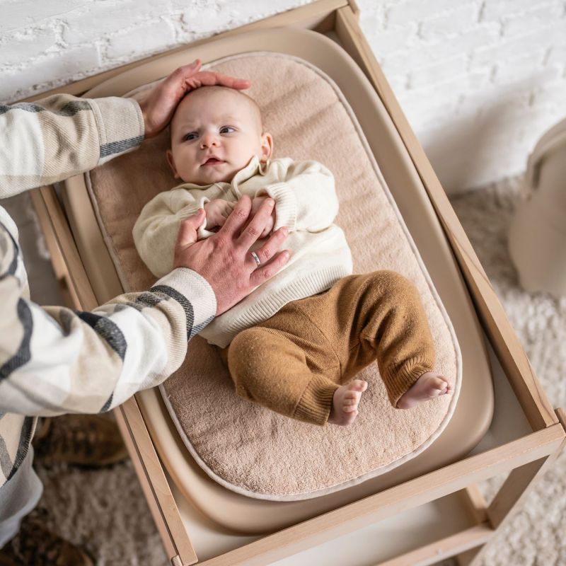 Coussin en éponge pour matelas à langer Beige Nattou Ambiance 2