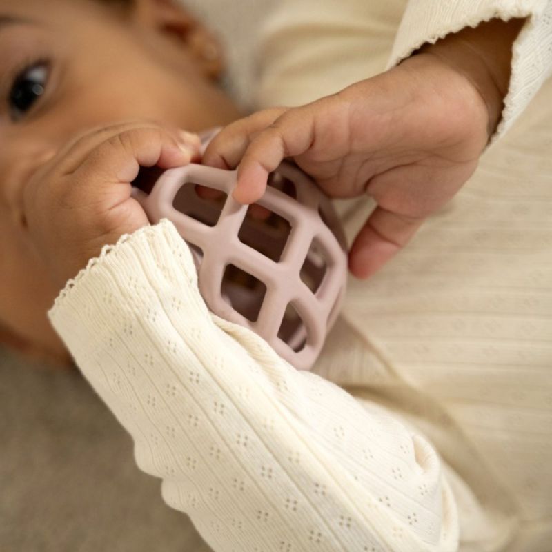 Lot de 2 balles de préhension Vieux Rose-Warm Linen Baby's Only Ambiance 6