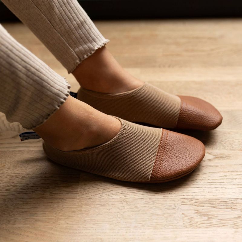 Chaussons Les Petits Jerseys Noisettes (pointures 21-23) Les Pas Petits Ambiance 4