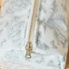 Trousse de toilette enduite Toile de Jouy gris clair (25 cm) Tartine et Chocolat Ambiance 3