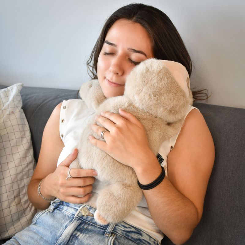 Peluche paresseux marron lesté PODCOLL (40 cm) Histoire d'Ours Ambiance 4