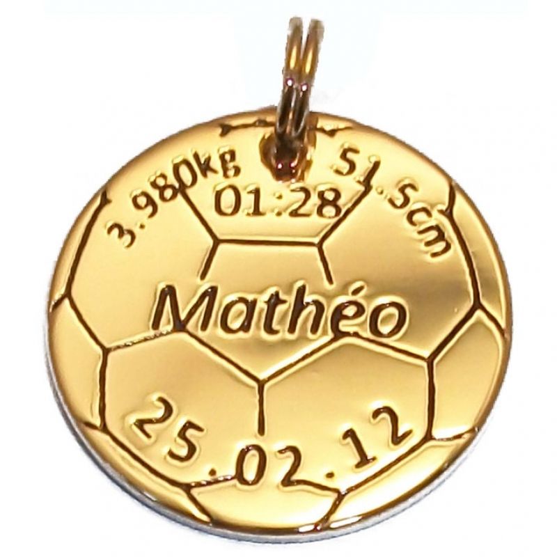 Médaille de naissance ballon de foot (plaqué or jaune) Alomi