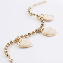 Bracelet chaîne boule 3 charms médaille ronde ou médaille coeur (plaqué or)  par Petits trésors