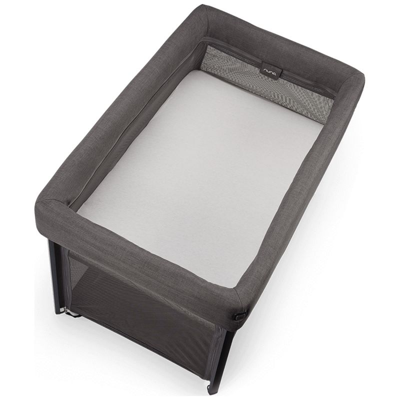 Lit parapluie PAAL avec drap en coton bio et moustiquaire Thunder Nuna Produit 5