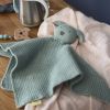 Doudou plat tricoté en coton bio Little Chums chien  par Lässig 