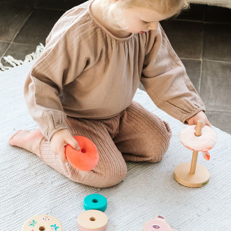 Pyramide à empiler Anaïs le flamant rose - Reconditionné Lilliputiens Produit 4