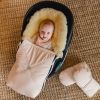 Chancelière pour siège-auto bébé en peau d'agneau EMMY crème Kaiser Ambiance 3