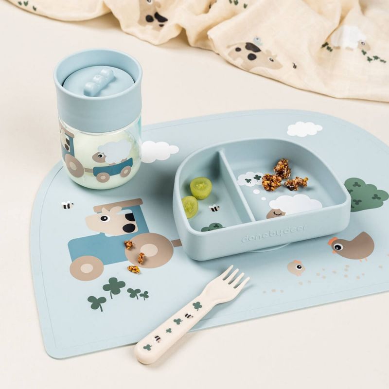 Tasse d'apprentissage 360° Tiny farm Bleu (260 ml) Done by Deer Ambiance 5