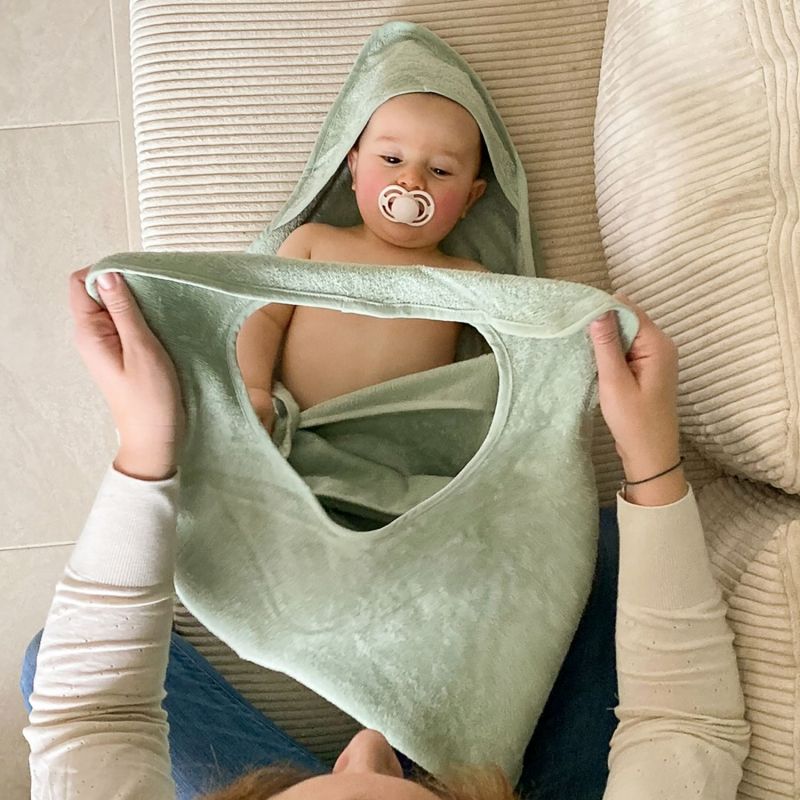 Cape de bain tablier XXL parent et bébé vert d'eau Candide Ambiance 8