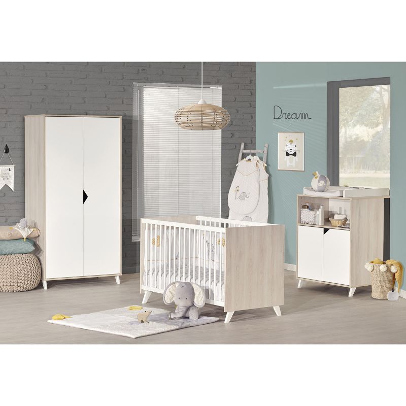 Image d'ambiance de présentation du produit Commode à langer Scandi naturel - Baby Price