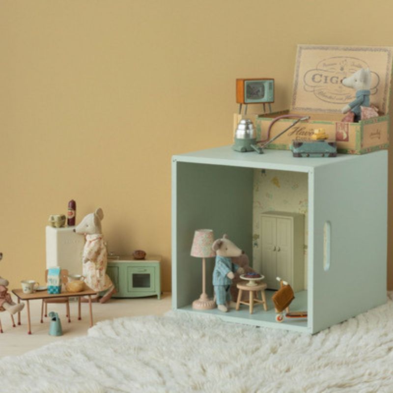 Grand-mère et Grand-père souris dans leur boîte à cigares Maileg Ambiance 4