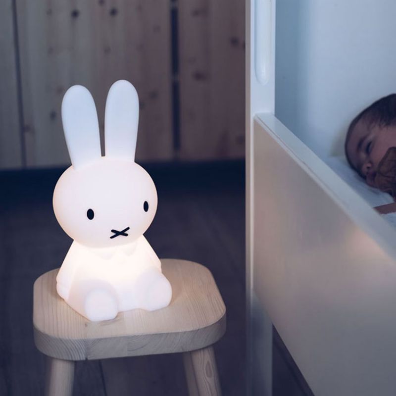 Lampe à poser Miffy Première lampe (30 cm) Mr Maria Ambiance 8