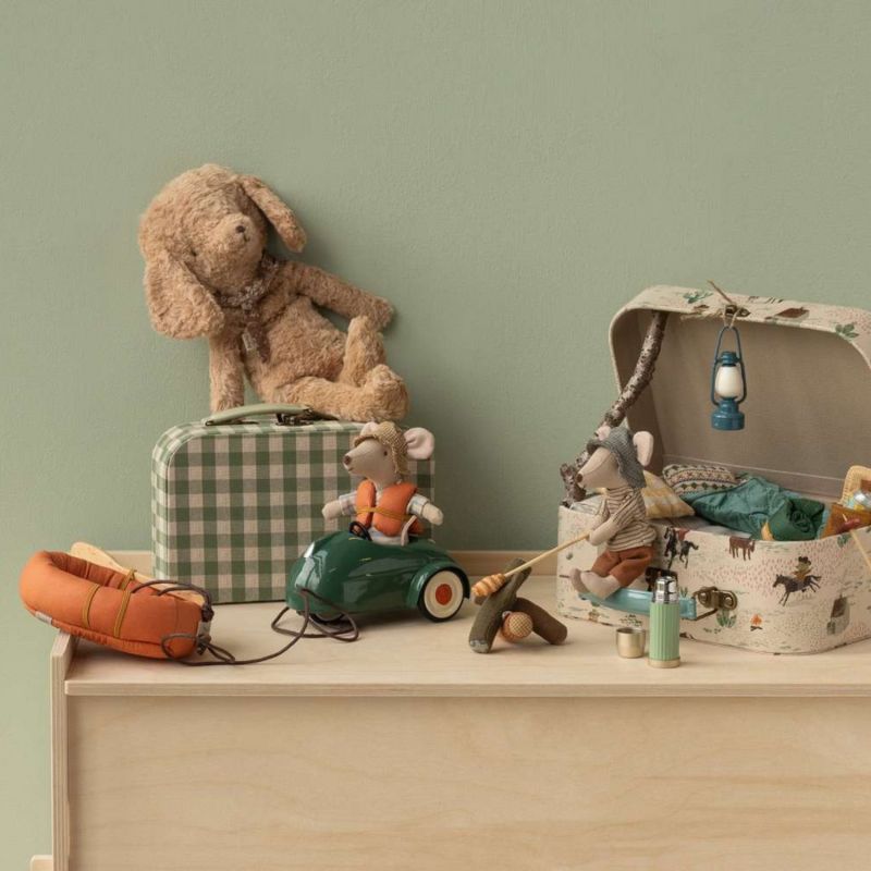 Voiture Souris Vert foncé Maileg Ambiance 2