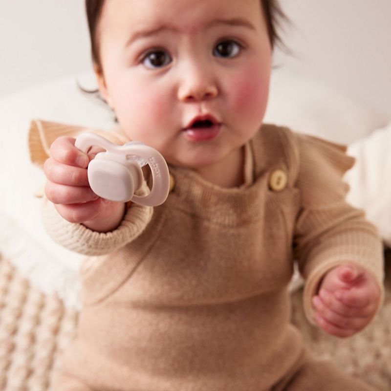 Lot de 2 sucettes symétriques en latex Berry-Blush (6 mois et +) B.Box Ambiance 9