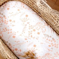 Drap housse en coton bio Yukari Peach pour landau (72 x 33 cm)