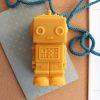 Petite veilleuse Robot jaune doré (13 cm)  par A Little Lovely Company