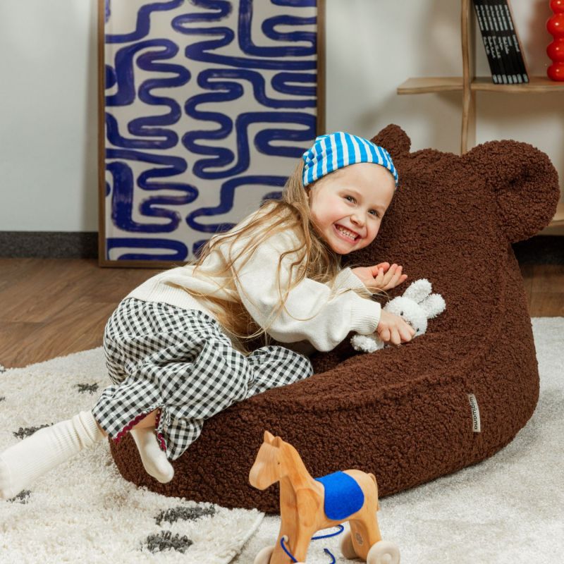 Pouf ours Warm Hazel molletonné Wigiwama Ambiance 5