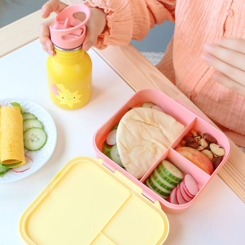 Lunch box Etoile (1,2 L) A Little Lovely Company Ambiance 5