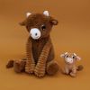 Peluche Vache maman et bébé Les Ptipotos Cassonade (31 cm) Les Déglingos Ambiance 8