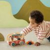 Camion de pompier en bois Jack Lilliputiens Ambiance 7